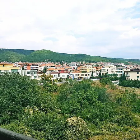Sun House Saint Vlas Apartmán *